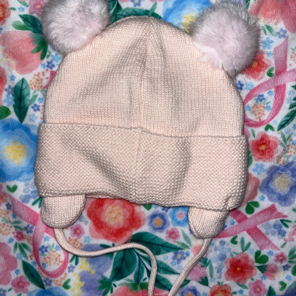 H&M Pop beanie 3-6months